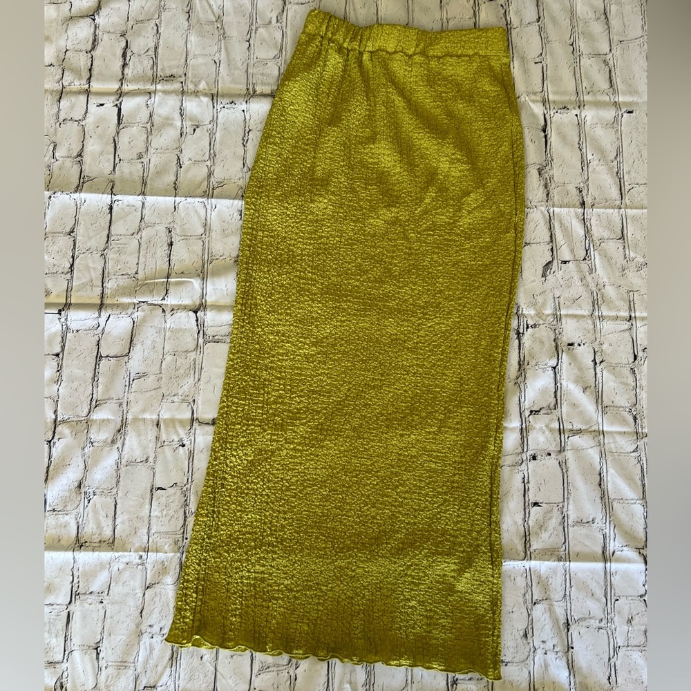 Maxi Yellow Ribbed Pencil Skirt for Resort Wear